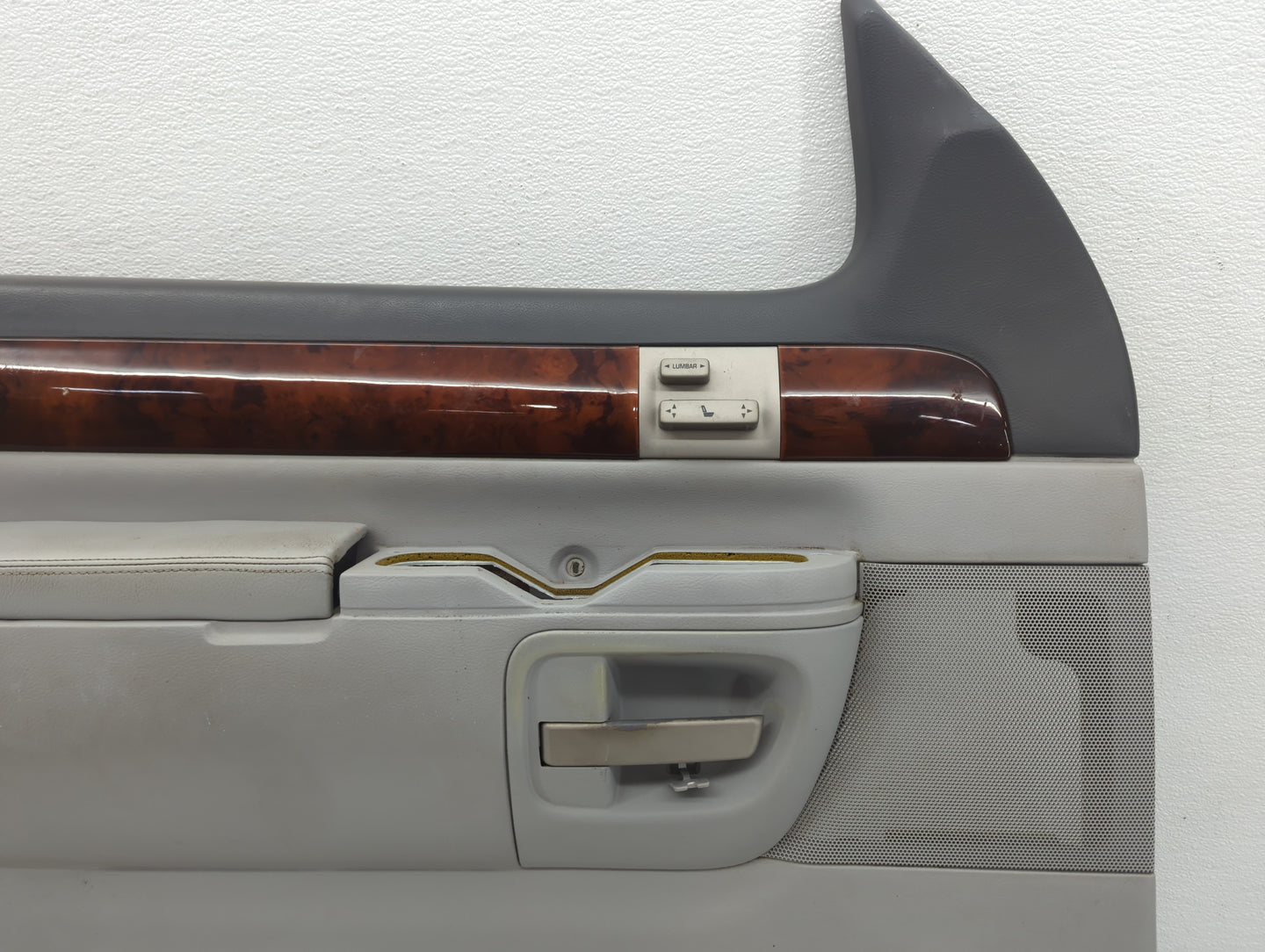 2004 Lincoln Aviator Front Left Driver Interior Door Panel Trim - Oemusedautoparts1.com