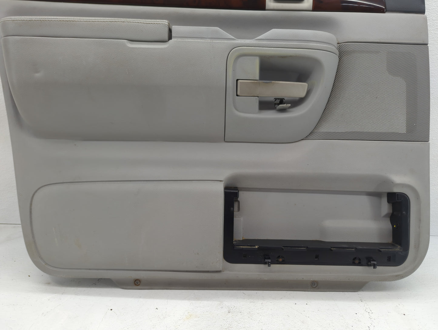 2004 Lincoln Aviator Front Left Driver Interior Door Panel Trim - Oemusedautoparts1.com