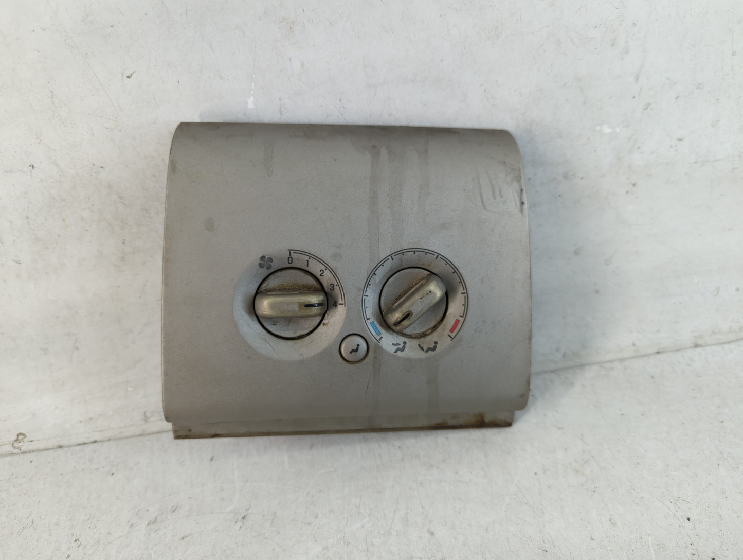 2003-2005 Lincoln Aviator Climate Control Module Temperature AC/Heater Replacement Fits Fits 2003 2004 2005 OEM Used Auto Pa