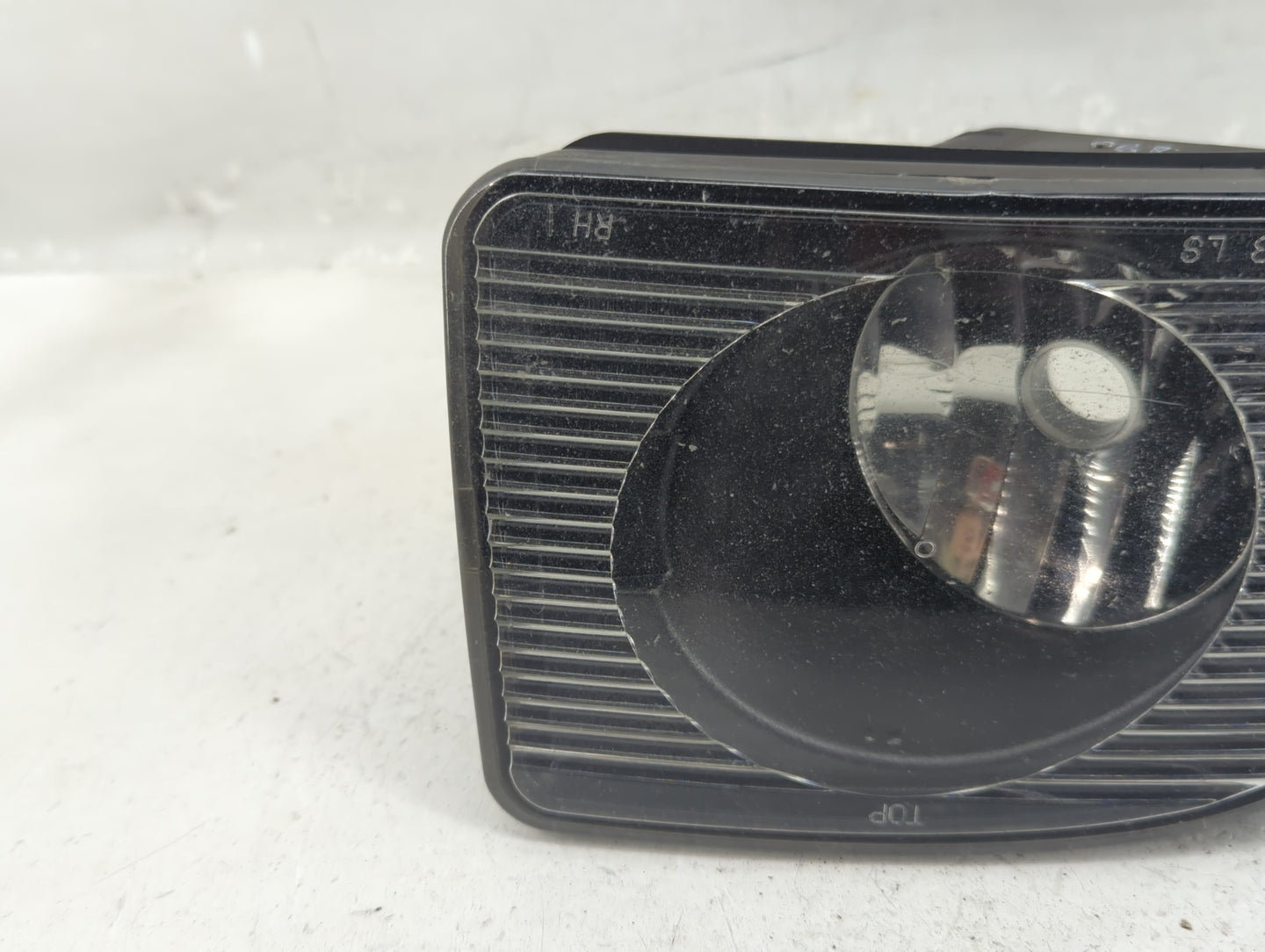 2004 Lincoln Ls Passenger Right Oem Front Light Lamp - Oemusedautoparts1.com
