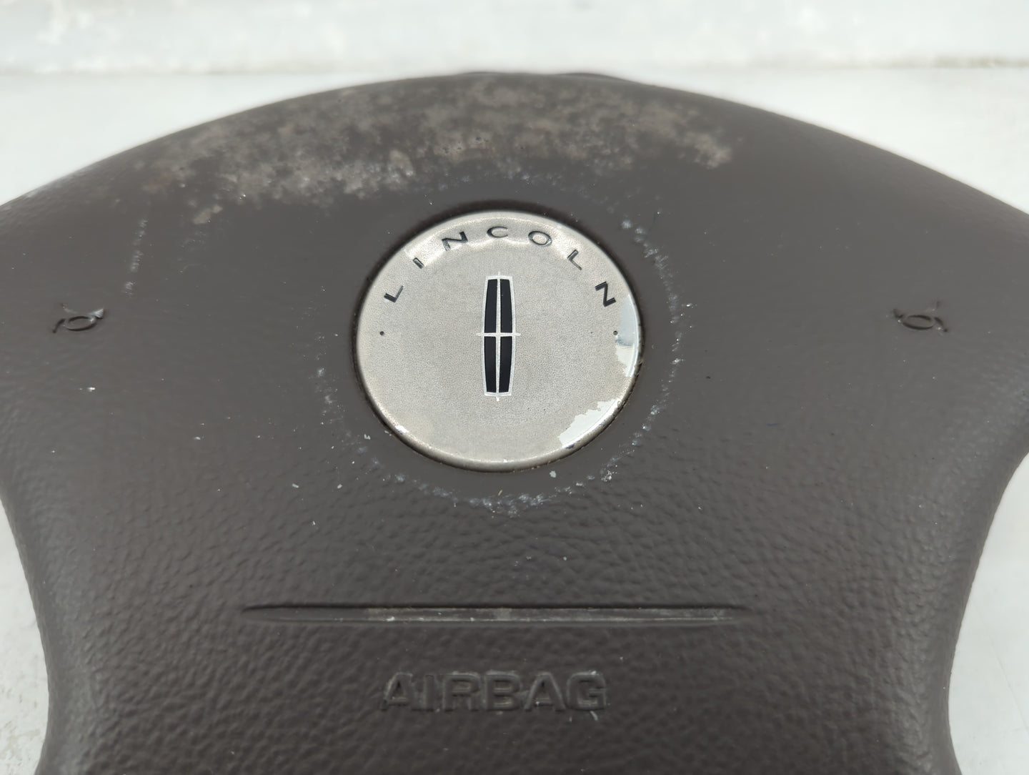 2004 Lincoln Ls Air Bag Driver Left Steering Wheel Mounted - Oemusedautoparts1.com