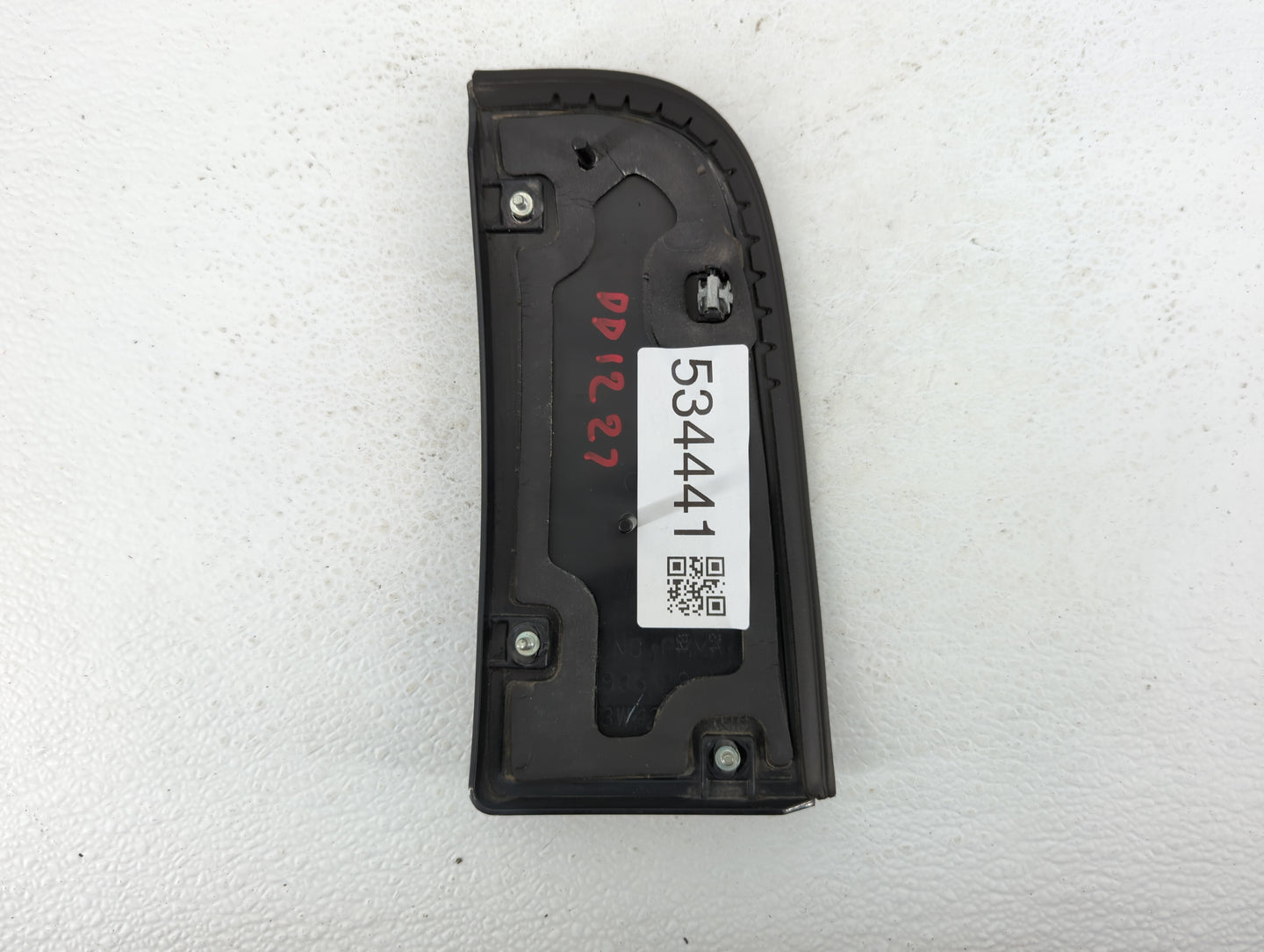 2004 Lincoln Ls Tail Light Assembly Driver Left OEM Fits OEM Used Auto Parts - Oemusedautoparts1.com