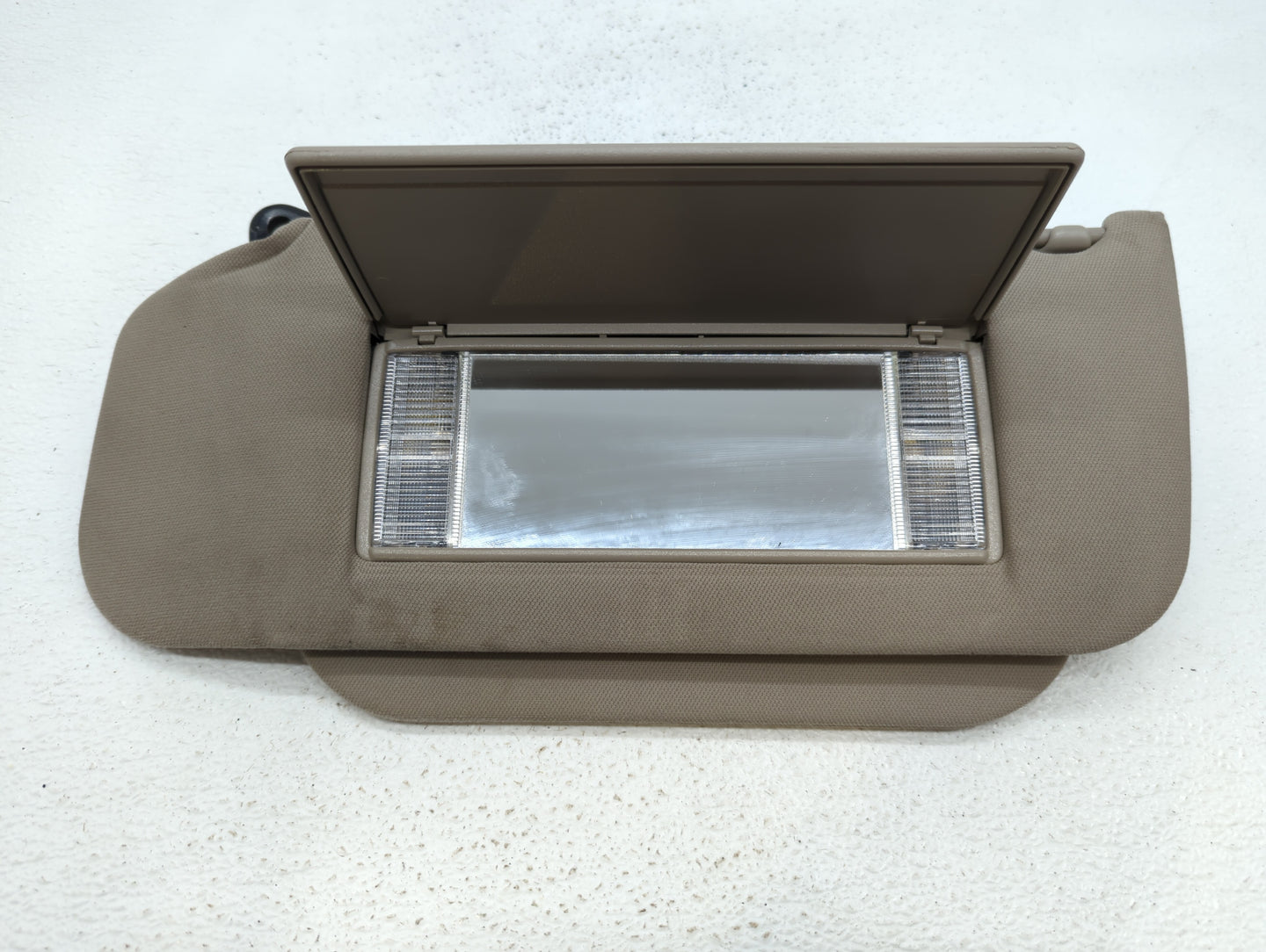 2004 Lincoln Ls Sun Visor Shade Replacement Driver Left Mirror Fits OEM Used Auto Parts - Oemusedautoparts1.com