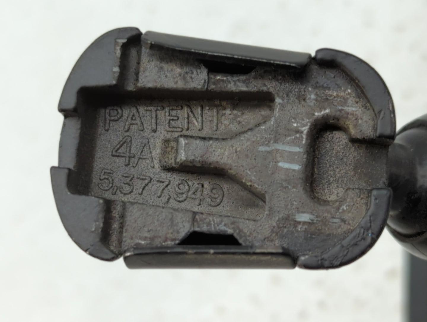 2004 Lincoln Ls Interior Rear View Mirror Replacement OEM P/N:E8011083 Fits OEM Used Auto Parts - Oemusedautoparts1.com