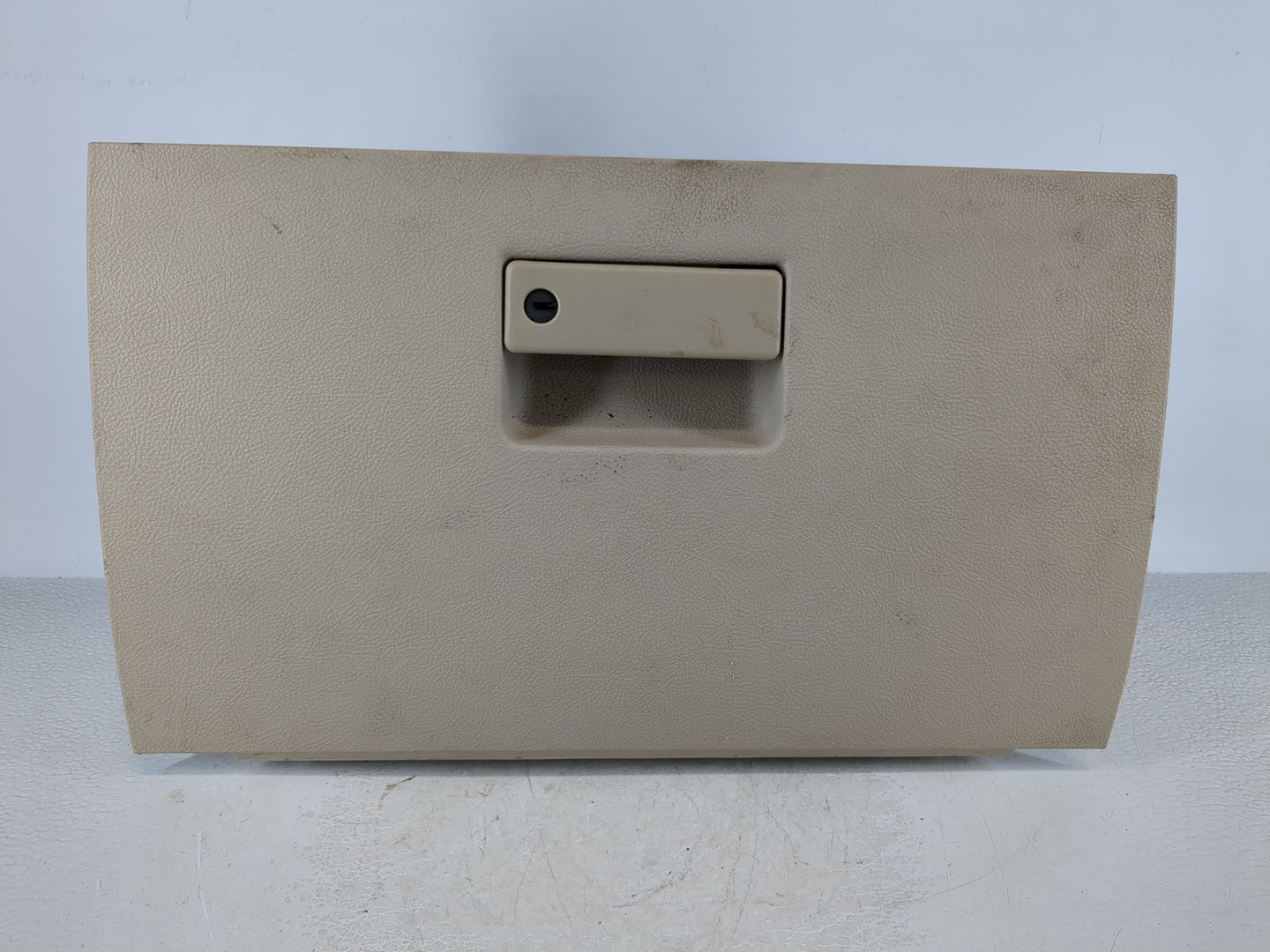 2004 Lincoln Navigator Passenger Glove Box Door Storage Compartment - Oemusedautoparts1.com