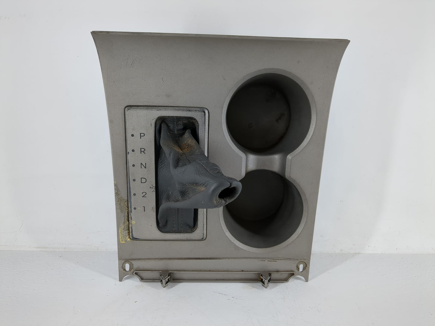 2004 Lincoln Navigator Center Console Gear Shifter Cup Holder Bezel - Oemusedautoparts1.com