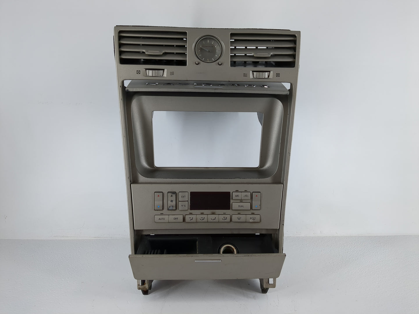 2004 Lincoln Navigator Climate Control Module Temperature AC/Heater Replacement P/N:4L74-18C612-AA Fits OEM Used Auto Parts 