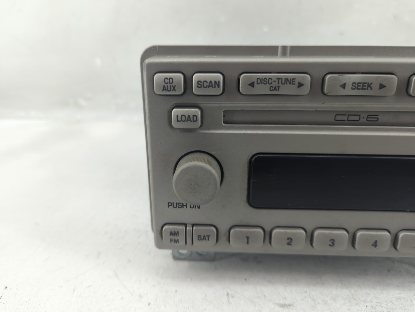 2004 Lincoln Navigator Radio AM FM Cd Player Receiver Replacement P/N:4L7T-18C815-AF Fits OEM Used Auto Parts - Oemusedautop