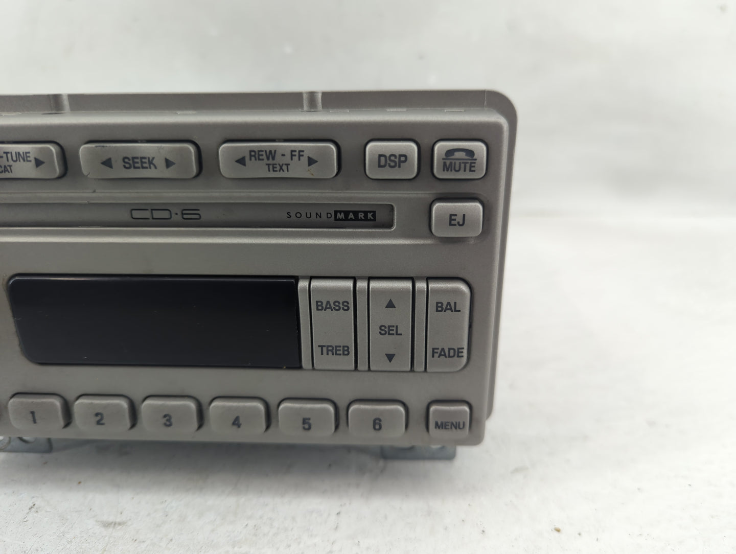 2004 Lincoln Navigator Radio AM FM Cd Player Receiver Replacement P/N:4L7T-18C815-AF Fits OEM Used Auto Parts - Oemusedautop