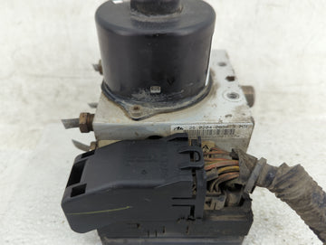 2004 Lincoln Navigator ABS Pump Control Module Replacement P/N:2L1T-2C219-BF Fits OEM Used Auto Parts - Oemusedautoparts1.co