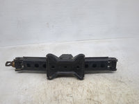 2004 Lincoln Navigator Spare Scissor Car Jack - Oemusedautoparts1.com