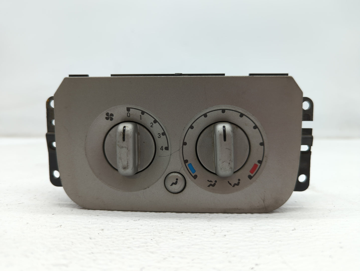 2003-2006 Lincoln Navigator Climate Control Module Temperature AC/Heater Replacement P/N:2L7F-19A164-AB 2L7H-19D838-BF Fits 