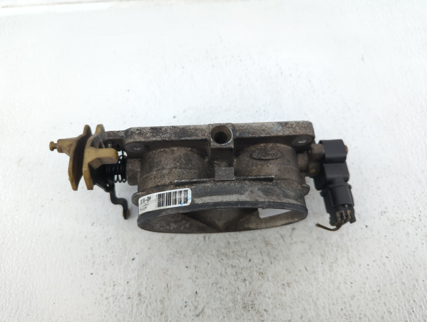 2004 Lincoln Navigator Throttle Body P/N:2L1U-DA Fits OEM Used Auto Parts - Oemusedautoparts1.com
