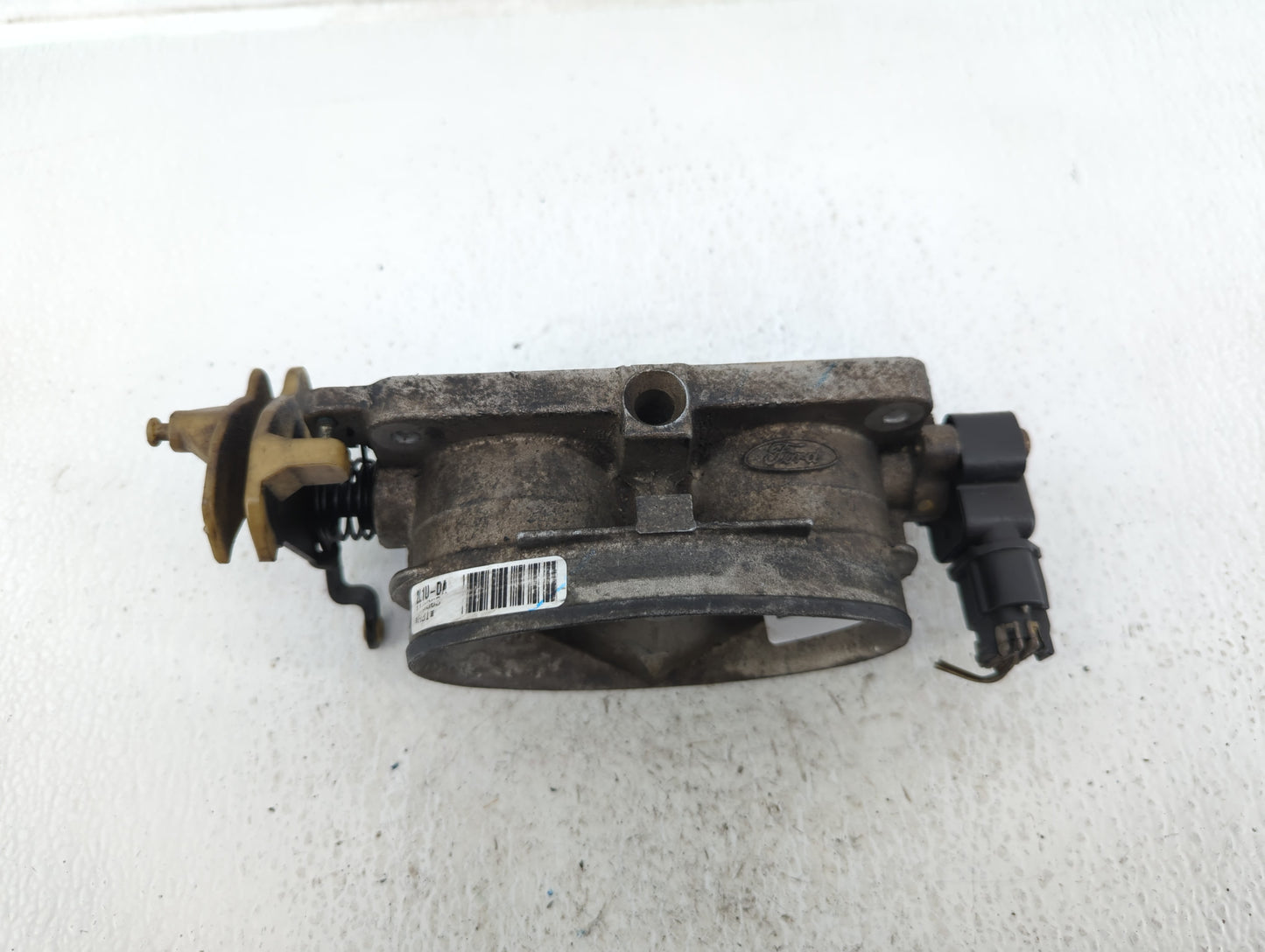 2004 Lincoln Navigator Throttle Body P/N:2L1U-DA Fits OEM Used Auto Parts - Oemusedautoparts1.com