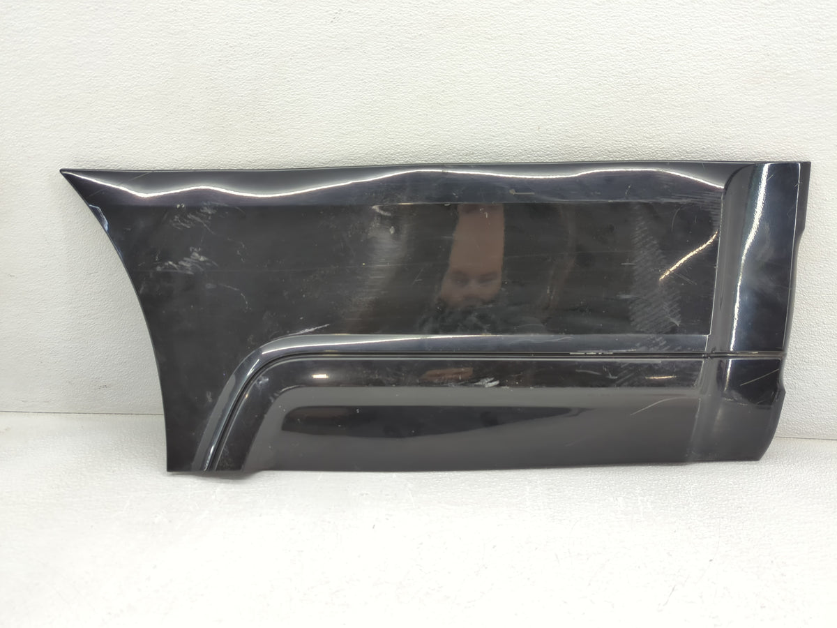 2004 Lincoln Navigator Quarter Panel - Oemusedautoparts1.com