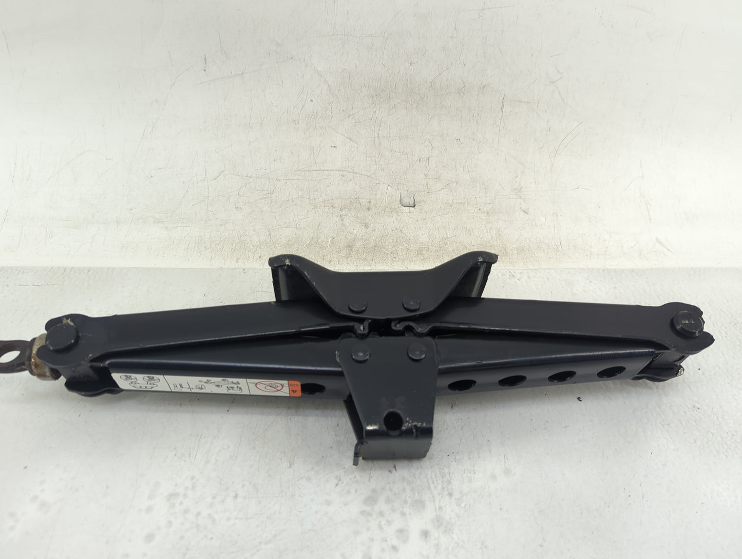 Lincoln Navigator Spare Donut Tire Wheel Rim Oem - Oemusedautoparts1.com