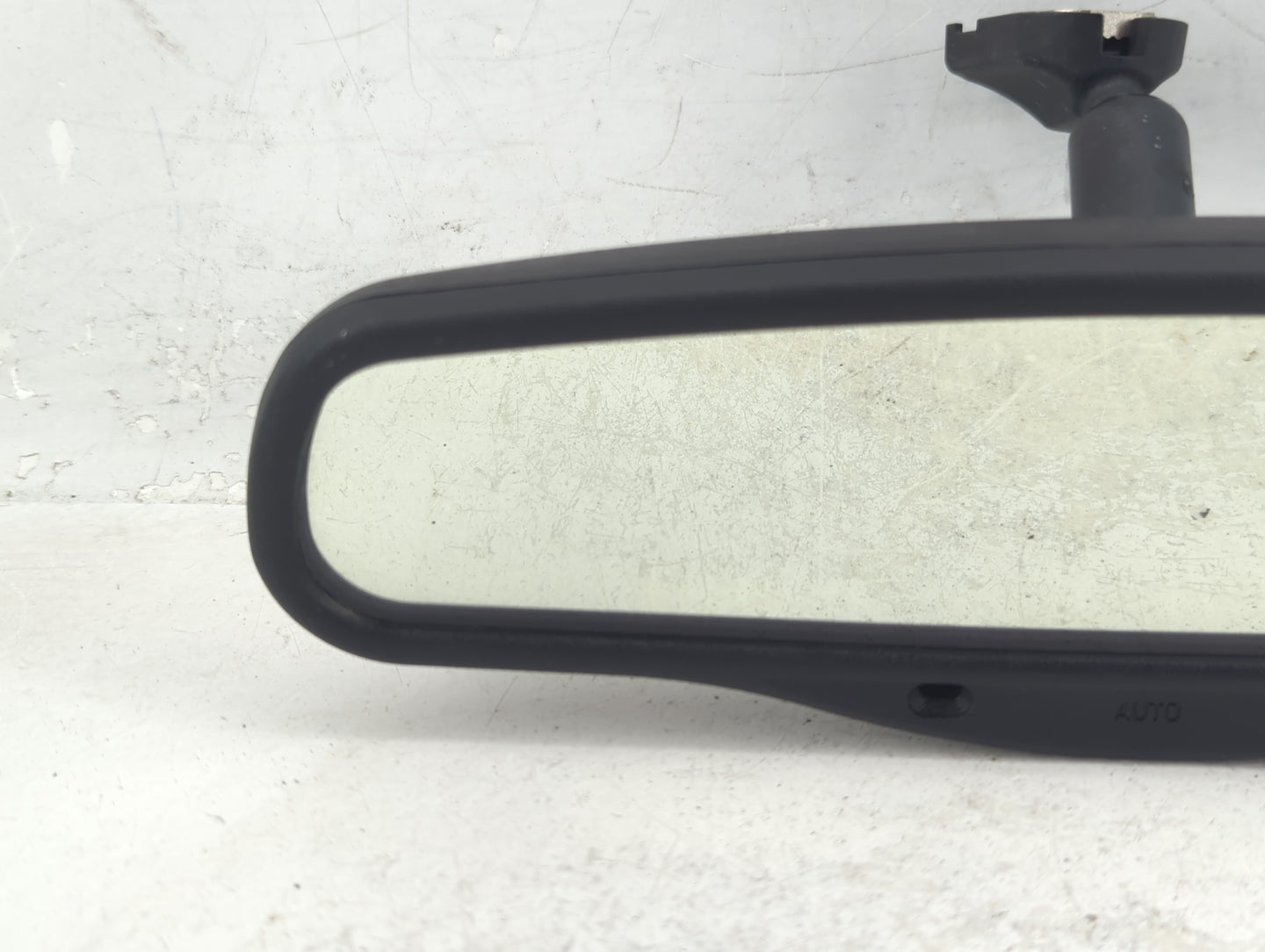 2000-2008 Lincoln Navigator Interior Rear View Mirror Replacement OEM Fits OEM Used Auto Parts - Oemusedautoparts1.com