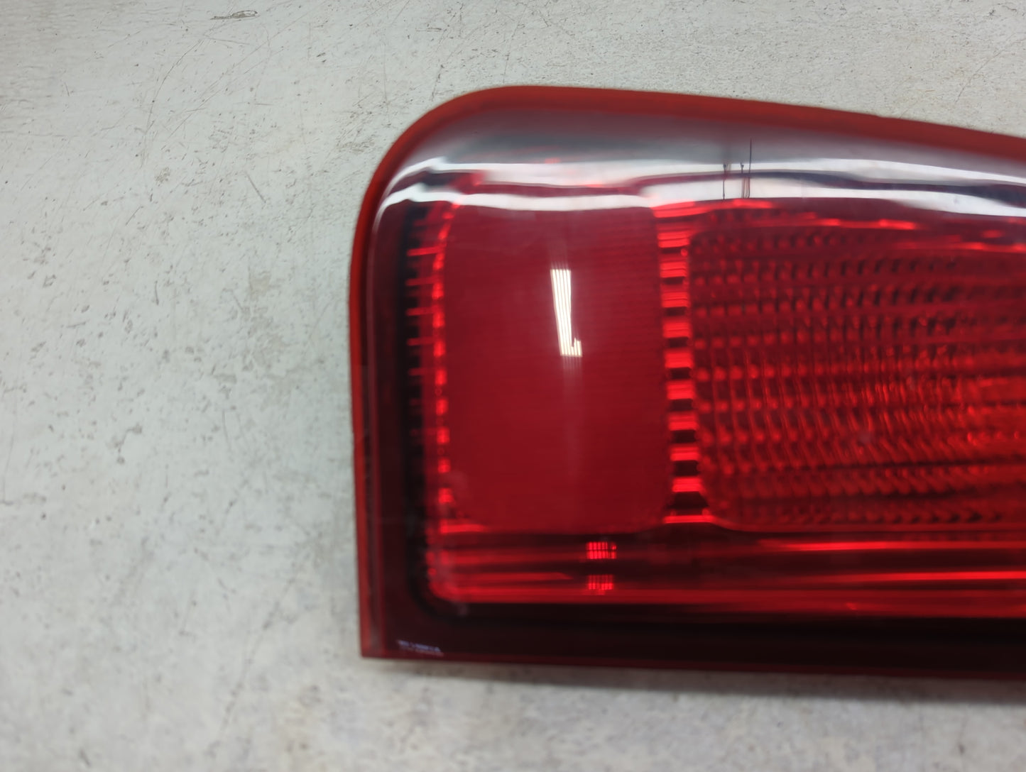 Tail Lights 2004 LINCOLN NAVIGATOR - Oemusedautoparts1.com