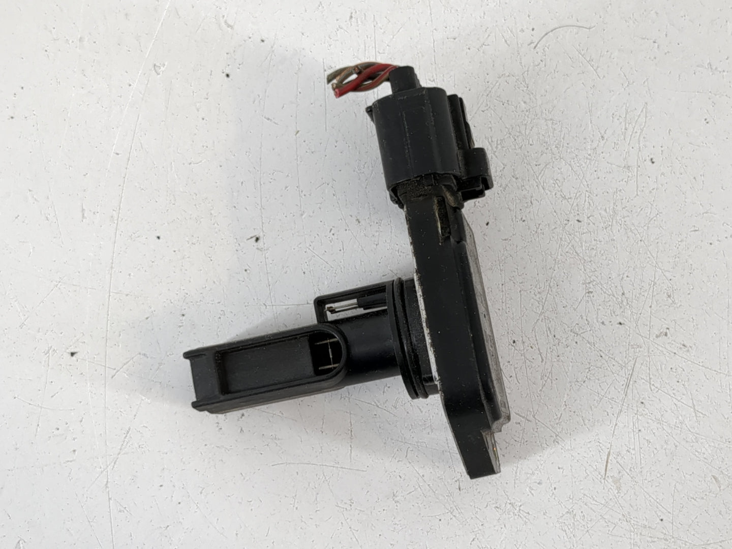 2003-2004 Lincoln Town Car Mass Air Flow Meter Maf - Oemusedautoparts1.com