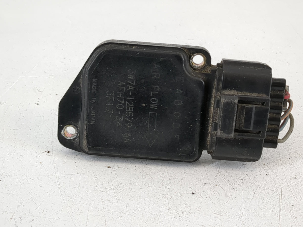 2003-2004 Lincoln Town Car Mass Air Flow Meter Maf Sensor - Oemusedautoparts1.com
