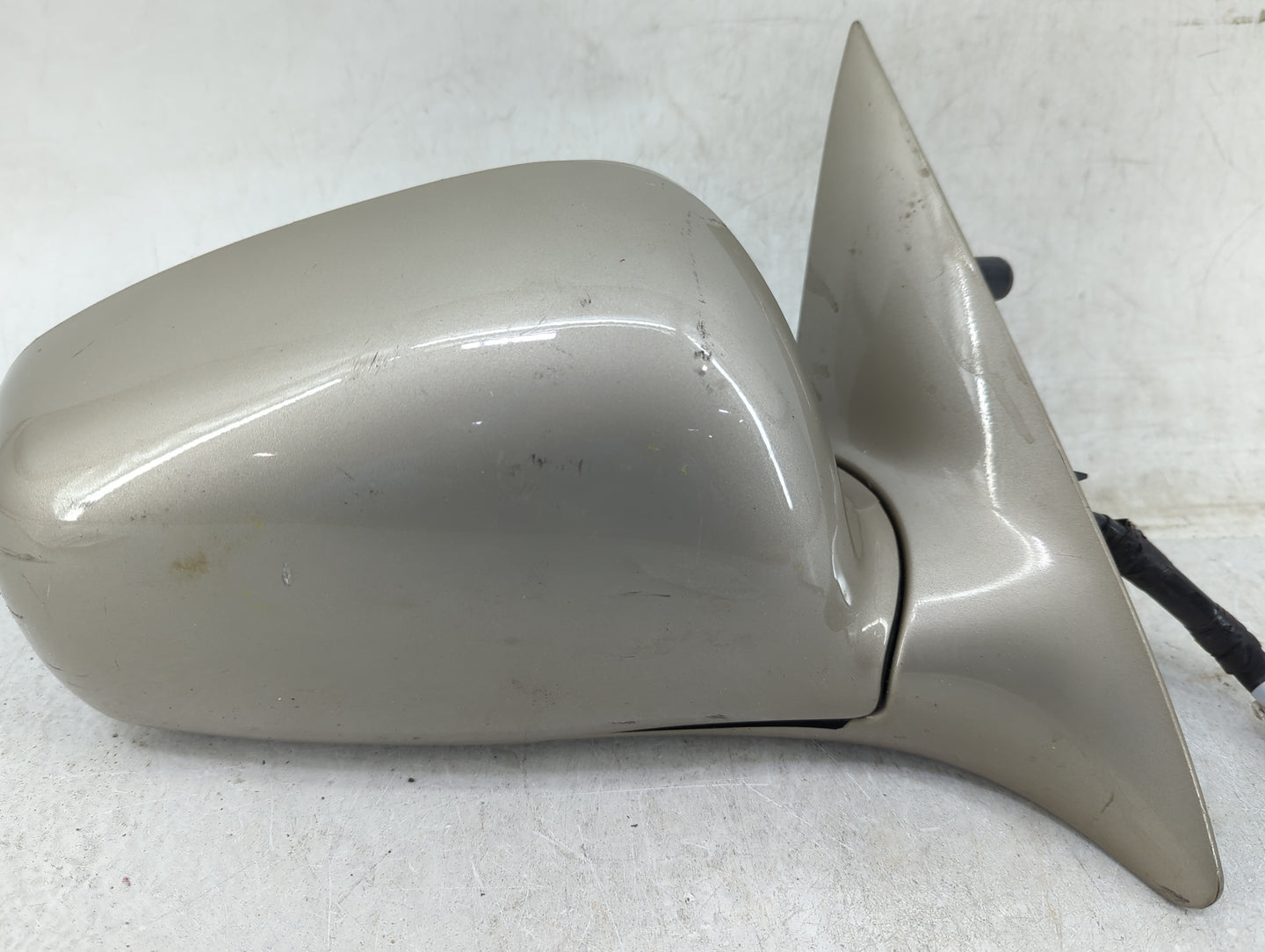 2004-2008 Lincoln Town Car Passenger Side View Mirror - Right Door Mirror OEM Used - Oemusedautoparts1.com