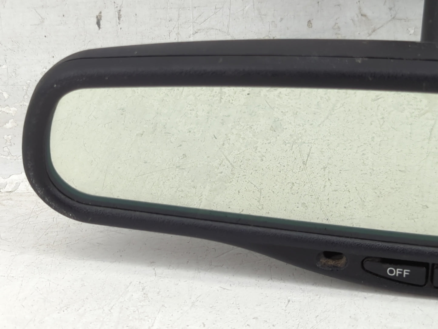 2004 Lincoln Town Car Interior Rear View Mirror Replacement OEM Fits OEM Used Auto Parts - Oemusedautoparts1.com