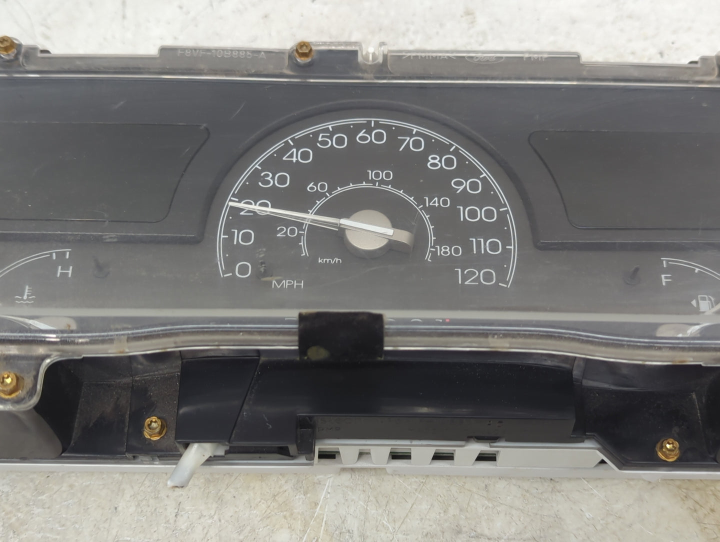 2004 Lincoln Town Car Instrument Cluster Speedometer Gauges P/N:F8VF-10B885-A Miles: Fits OEM Used Auto Parts - Oemusedautop