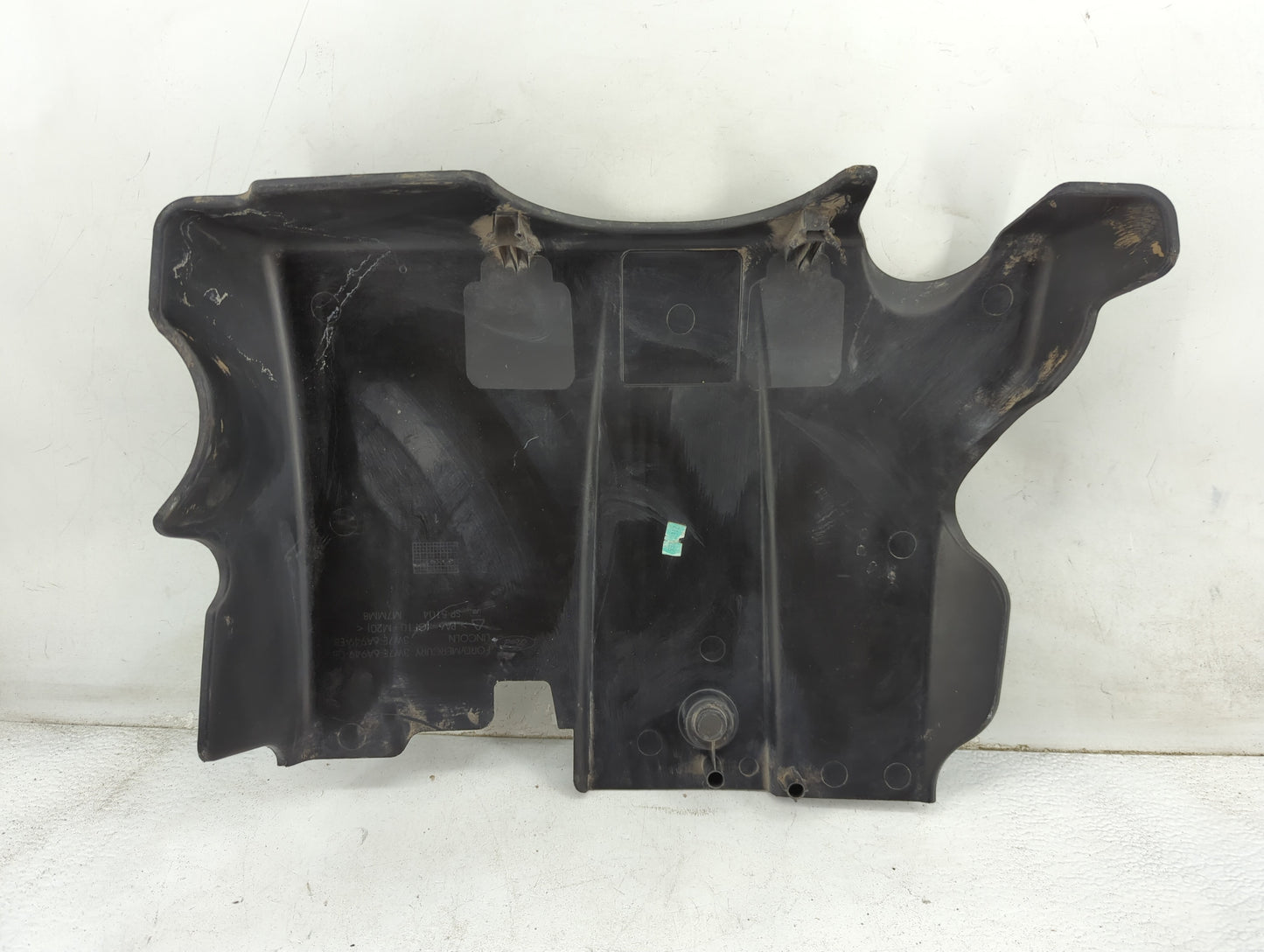 2004 Lincoln Town Car Engine Cover Black - Oemusedautoparts1.com