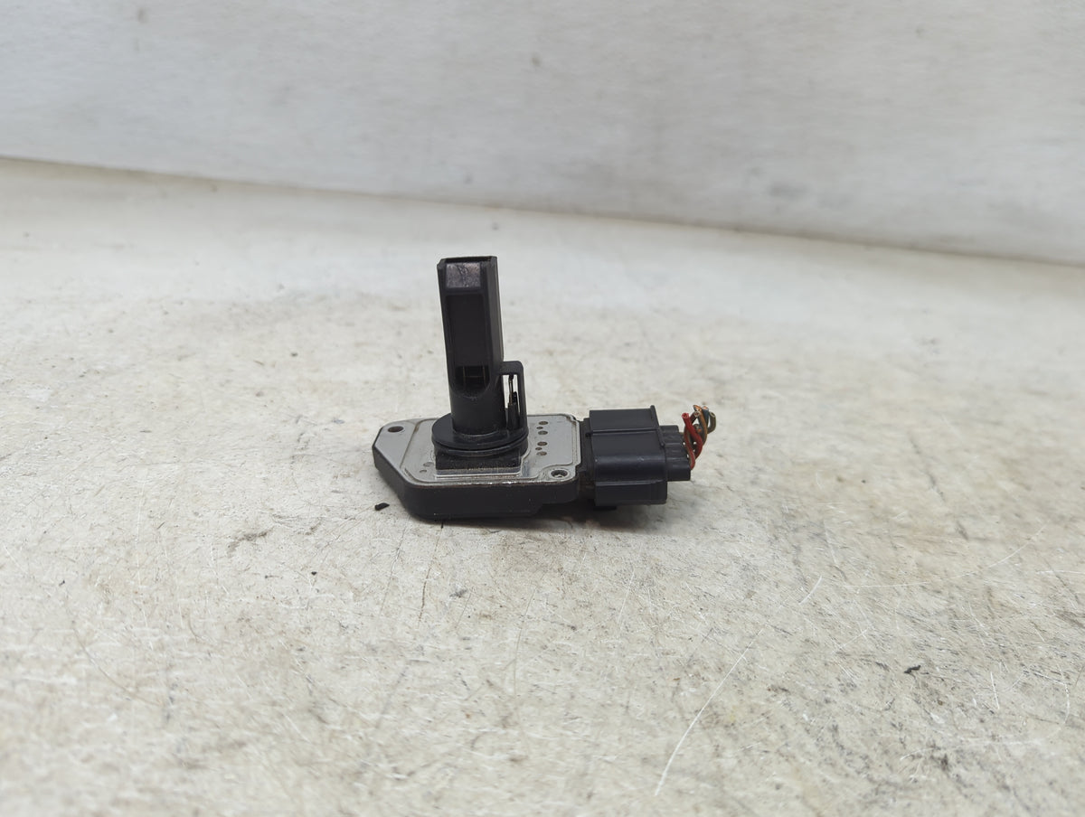 2003-2004 Lincoln Town Car Mass Air Flow Meter Maf Sensor 1467589 - Oemusedautoparts1.com