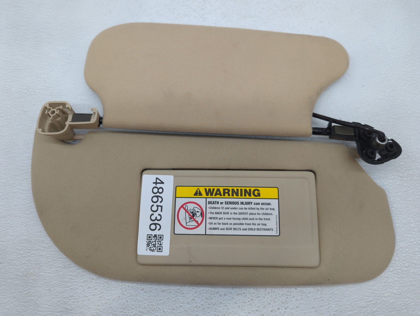 2004 Lincoln Town Car Sun Visor Shade Replacement Passenger Right Mirror Fits OEM Used Auto Parts - Oemusedautoparts1.com