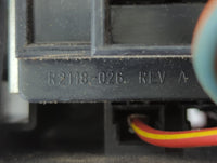 2004-2011 Lincoln Town Car Fusebox Fuse Box Panel Relay Module P/N:R2118-026 Fits Fits 2004 2005 2006 2007 2008 2009 2010 20