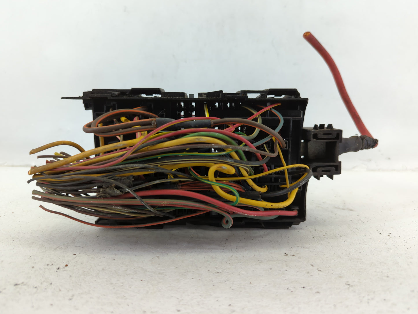 2004-2011 Lincoln Town Car Fusebox Fuse Box Panel Relay Module P/N:R2118-026 Fits Fits 2004 2005 2006 2007 2008 2009 2010 20