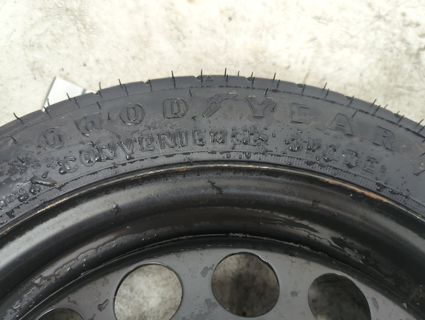 2004 Malibu Malibu Spare Donut Tire Wheel Rim Oem - Oemusedautoparts1.com