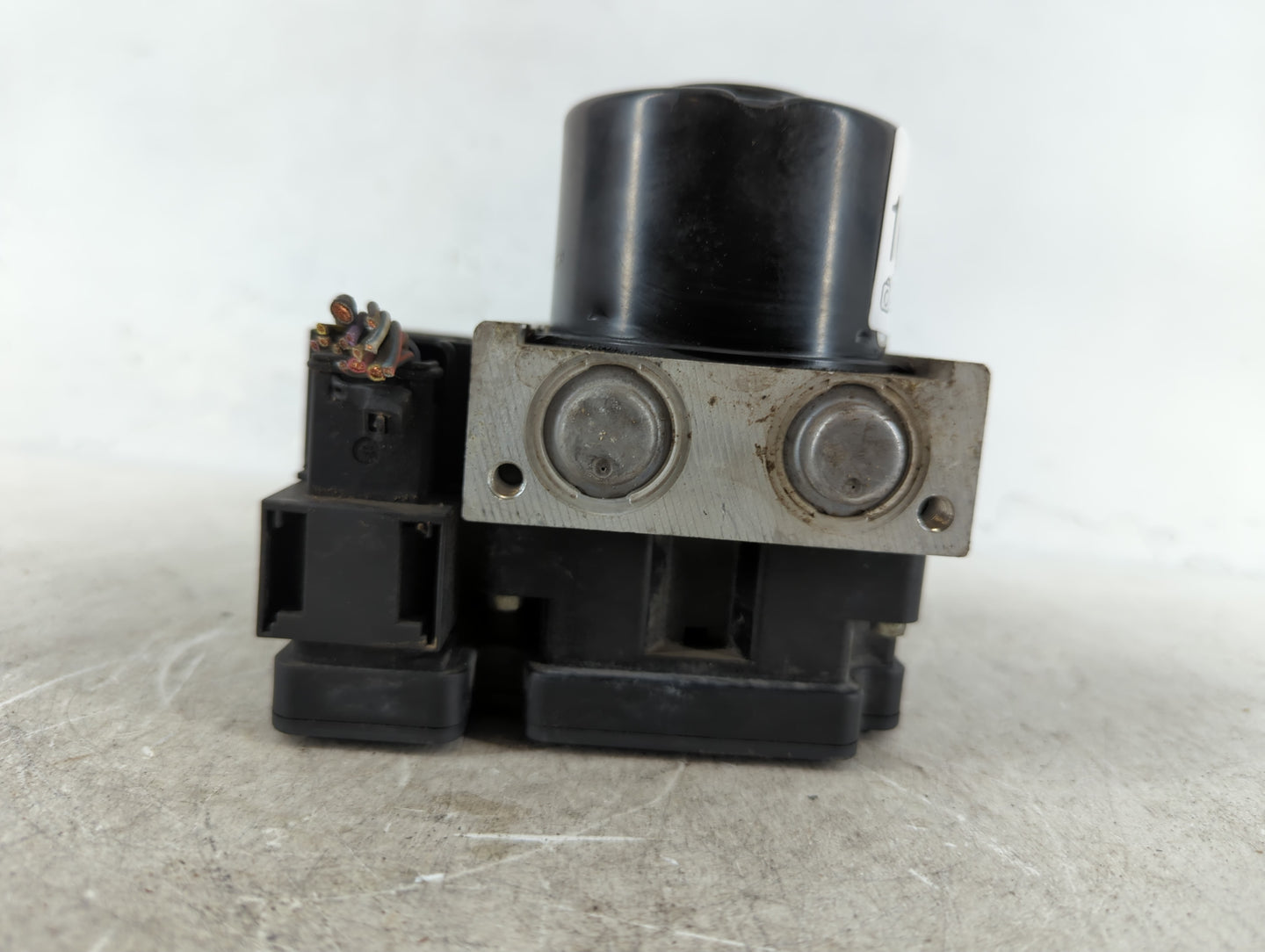 2004 Mazda 3 ABS Pump Control Module Replacement P/N:8S43-2C346-AE 8S43-2C219-AE Fits OEM Used Auto Parts - Oemusedautoparts