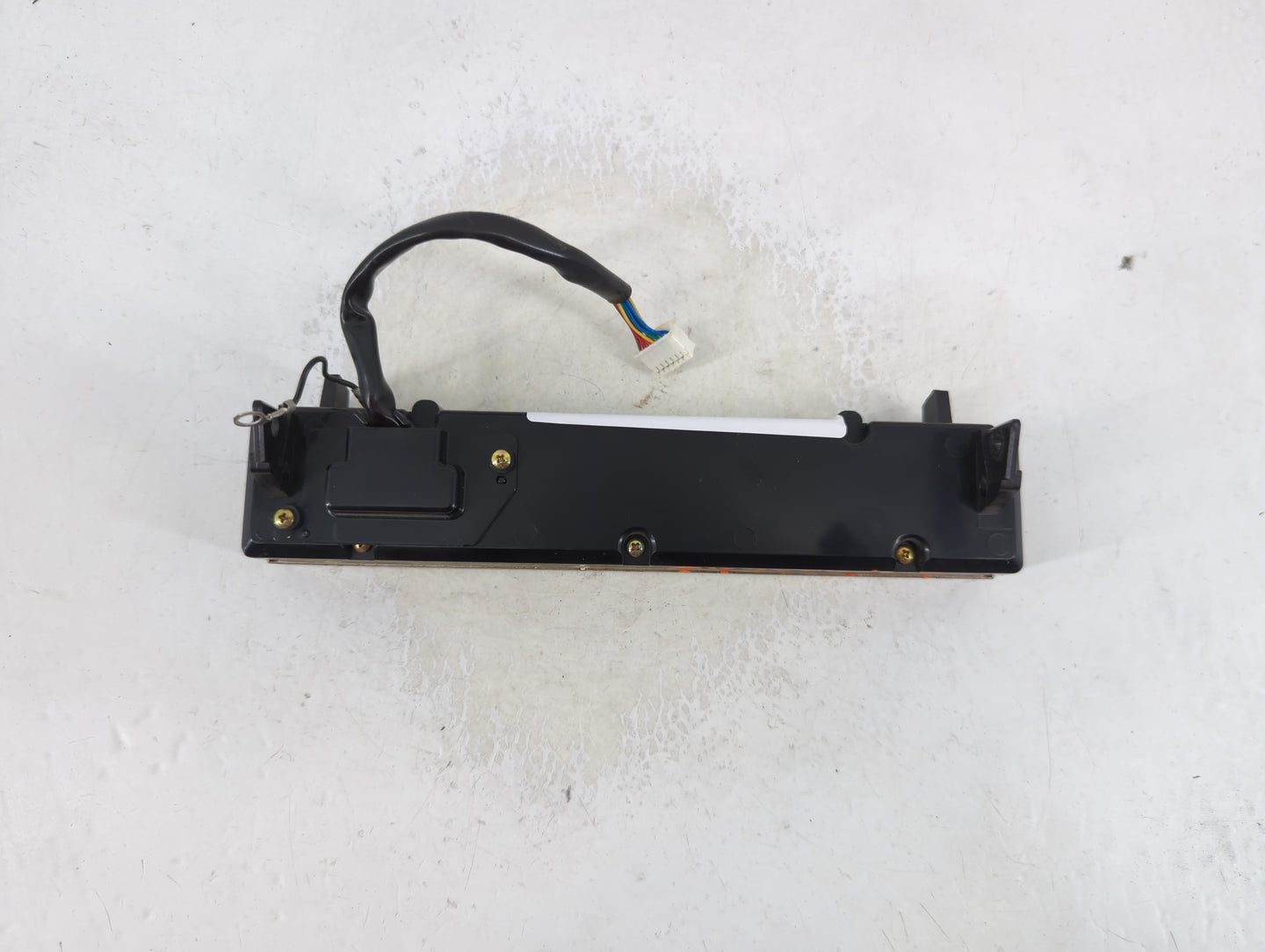 2004-2005 Mazda 3 Radio AM FM Cd Player Receiver Replacement Fits Fits 2004 2005 OEM Used Auto Parts - Oemusedautoparts1.com