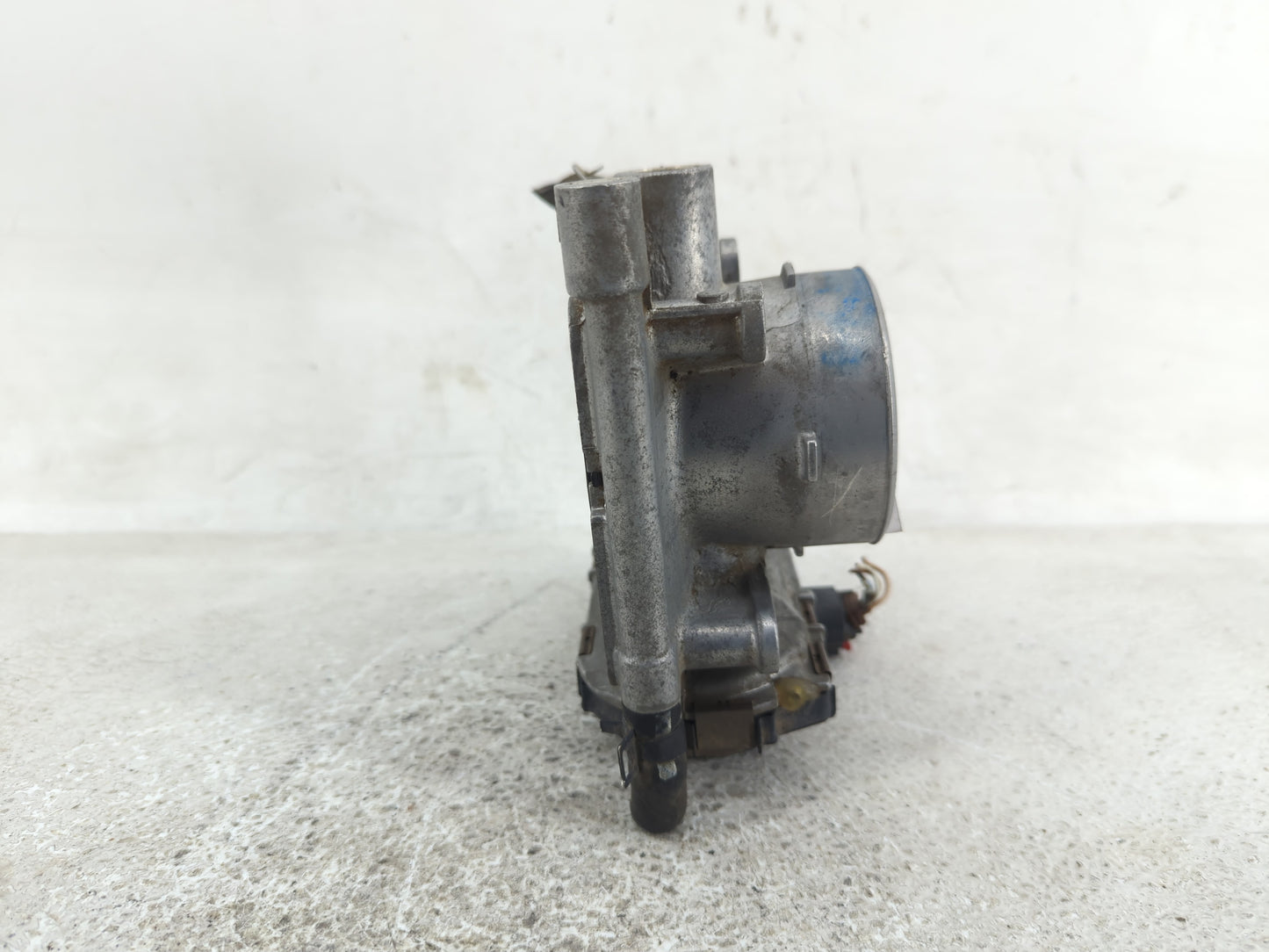 2004-2005 Mazda 3 Throttle Body Fits Fits 2003 2004 2005 2006 2007 OEM Used Auto Parts - Oemusedautoparts1.com