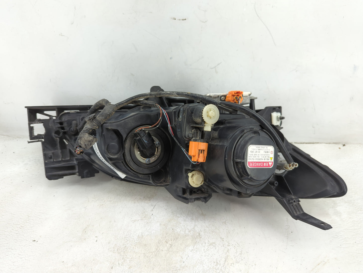 2004-2009 Mazda 3 Driver Left Oem Head Light Headlight Lamp - Oemusedautoparts1.com
