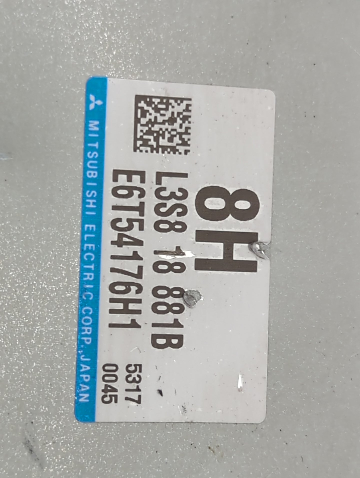 2004-2005 Mazda 3 PCM Engine Control Computer ECU ECM PCU OEM P/N:L3S8 18 881B E6T54176H1 Fits Fits 2004 2005 OEM Used Auto 