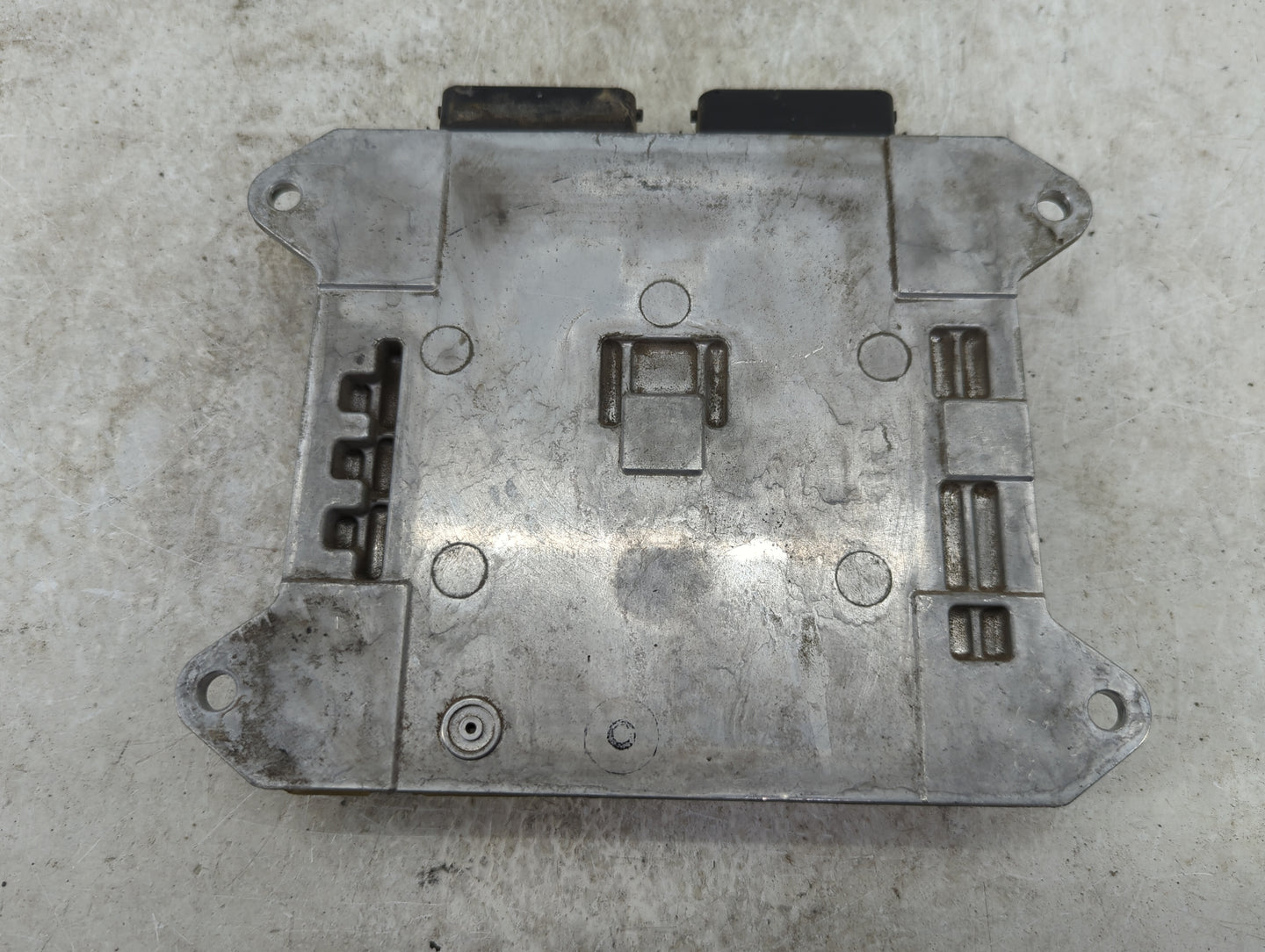 2004-2005 Mazda 3 PCM Engine Control Computer ECU ECM PCU OEM P/N:L3S8 18 881B E6T54176H1 Fits Fits 2004 2005 OEM Used Auto 