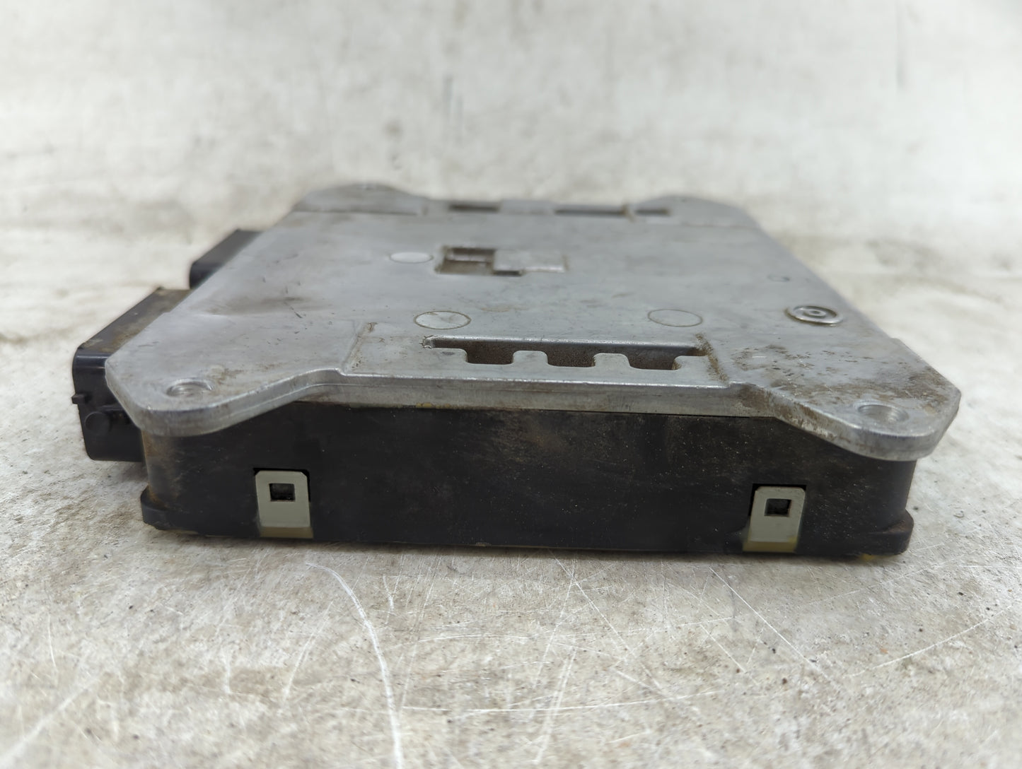 2004-2005 Mazda 3 PCM Engine Control Computer ECU ECM PCU OEM P/N:L3S8 18 881B E6T54176H1 Fits Fits 2004 2005 OEM Used Auto 