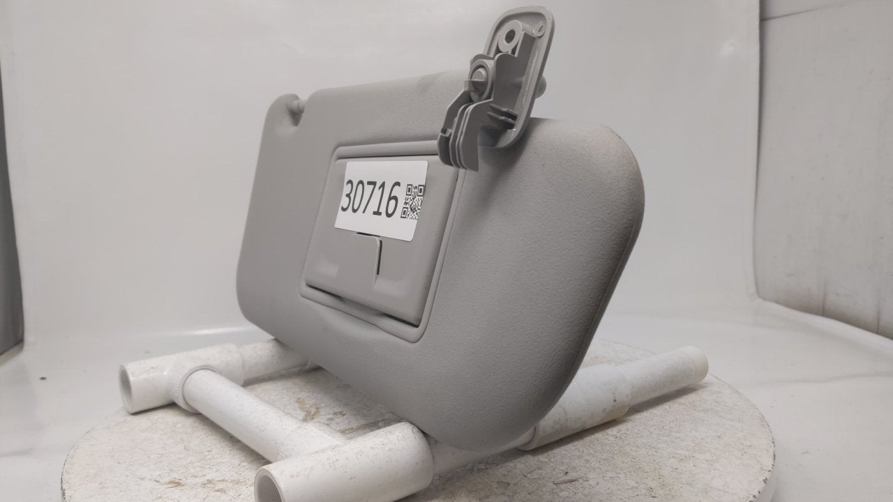 2004 Mazda 3 Sun Visor Shade Replacement Passenger Right Mirror Fits OEM Used Auto Parts - Oemusedautoparts1.com