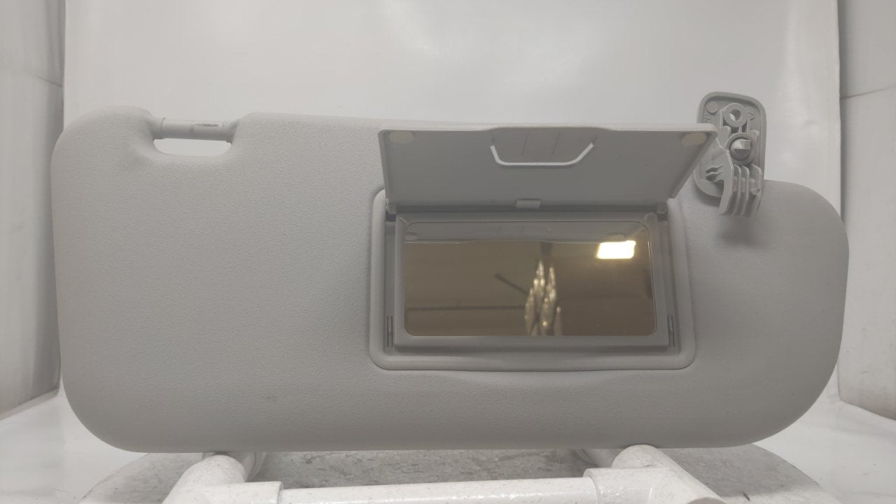 2004 Mazda 3 Sun Visor Shade Replacement Passenger Right Mirror Fits OEM Used Auto Parts - Oemusedautoparts1.com