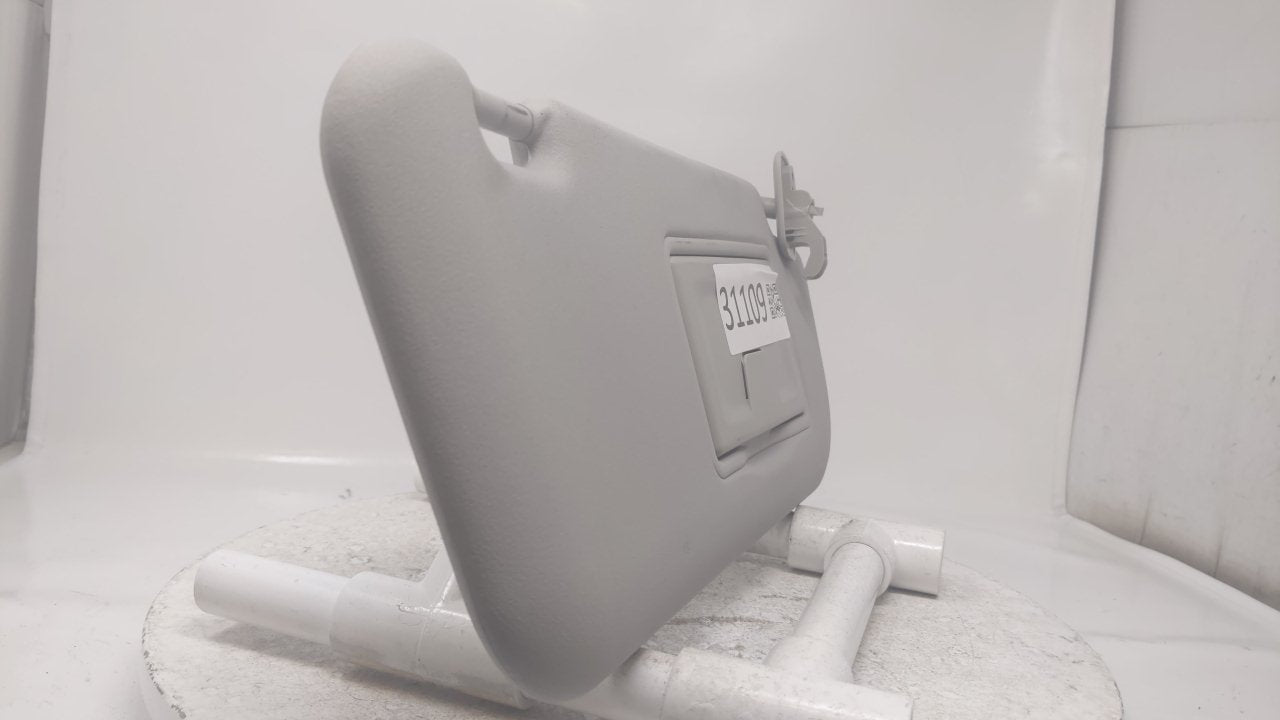 2004 Mazda 3 Sun Visor Shade Replacement Passenger Right Mirror Fits OEM Used Auto Parts - Oemusedautoparts1.com