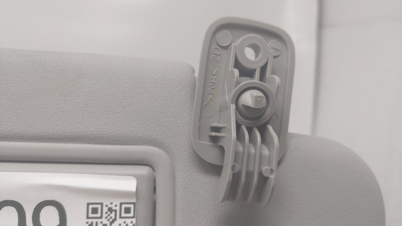 2004 Mazda 3 Sun Visor Shade Replacement Passenger Right Mirror Fits OEM Used Auto Parts - Oemusedautoparts1.com