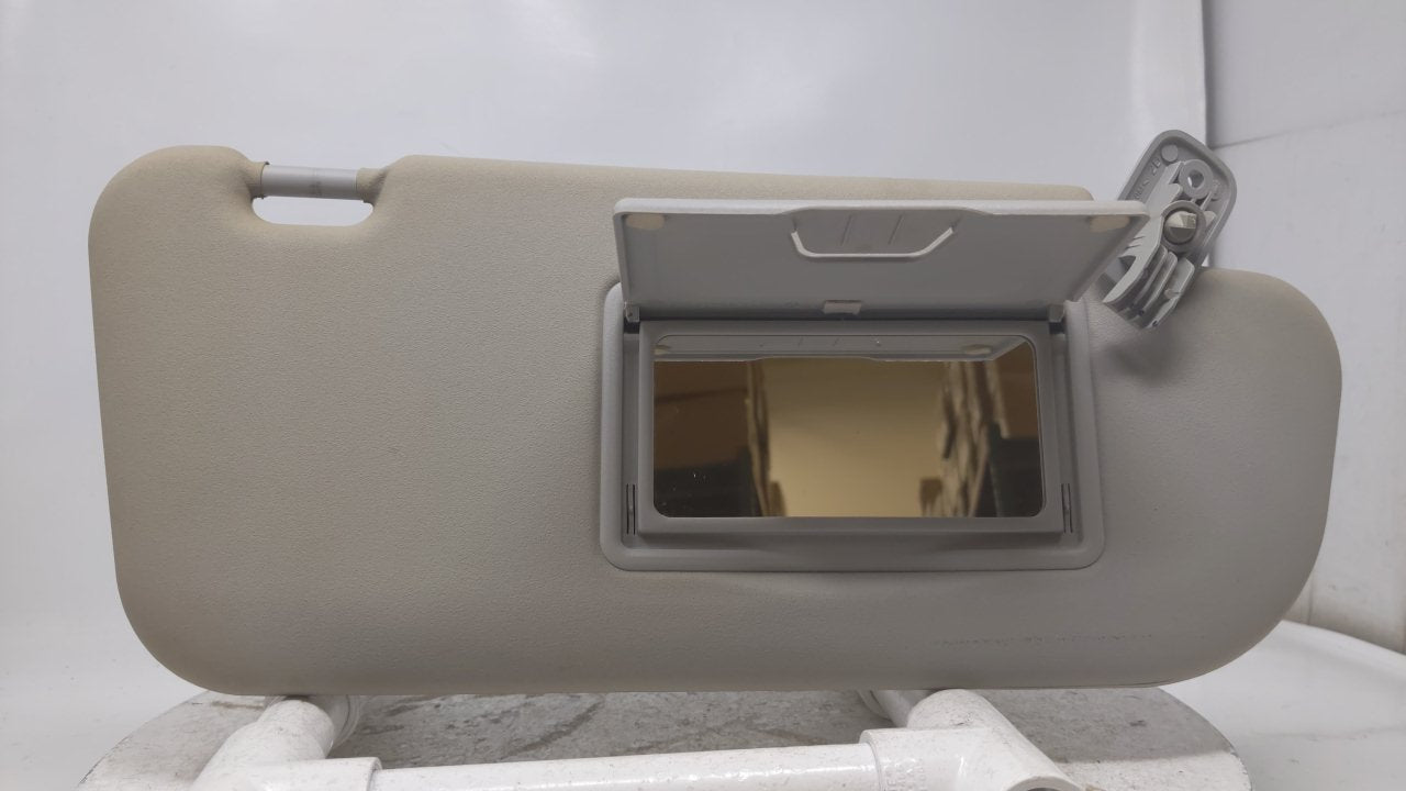 2004 Mazda 3 Sun Visor Shade Replacement Passenger Right Mirror Fits OEM Used Auto Parts - Oemusedautoparts1.com