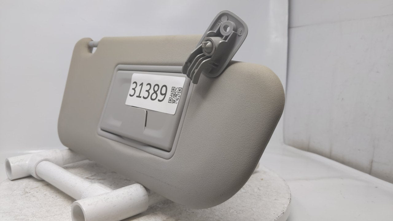 2004 Mazda 3 Sun Visor Shade Replacement Passenger Right Mirror Fits OEM Used Auto Parts - Oemusedautoparts1.com