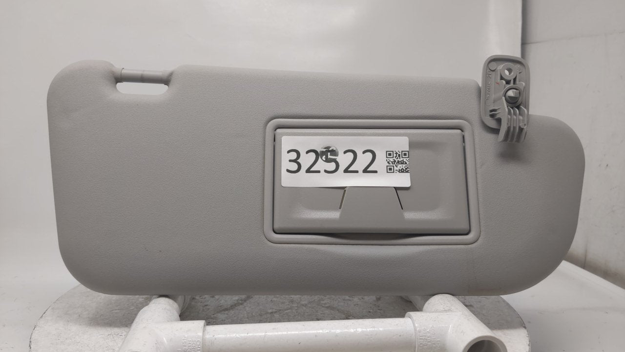 2004 Mazda 3 Sun Visor Shade Replacement Passenger Right Mirror Fits OEM Used Auto Parts - Oemusedautoparts1.com