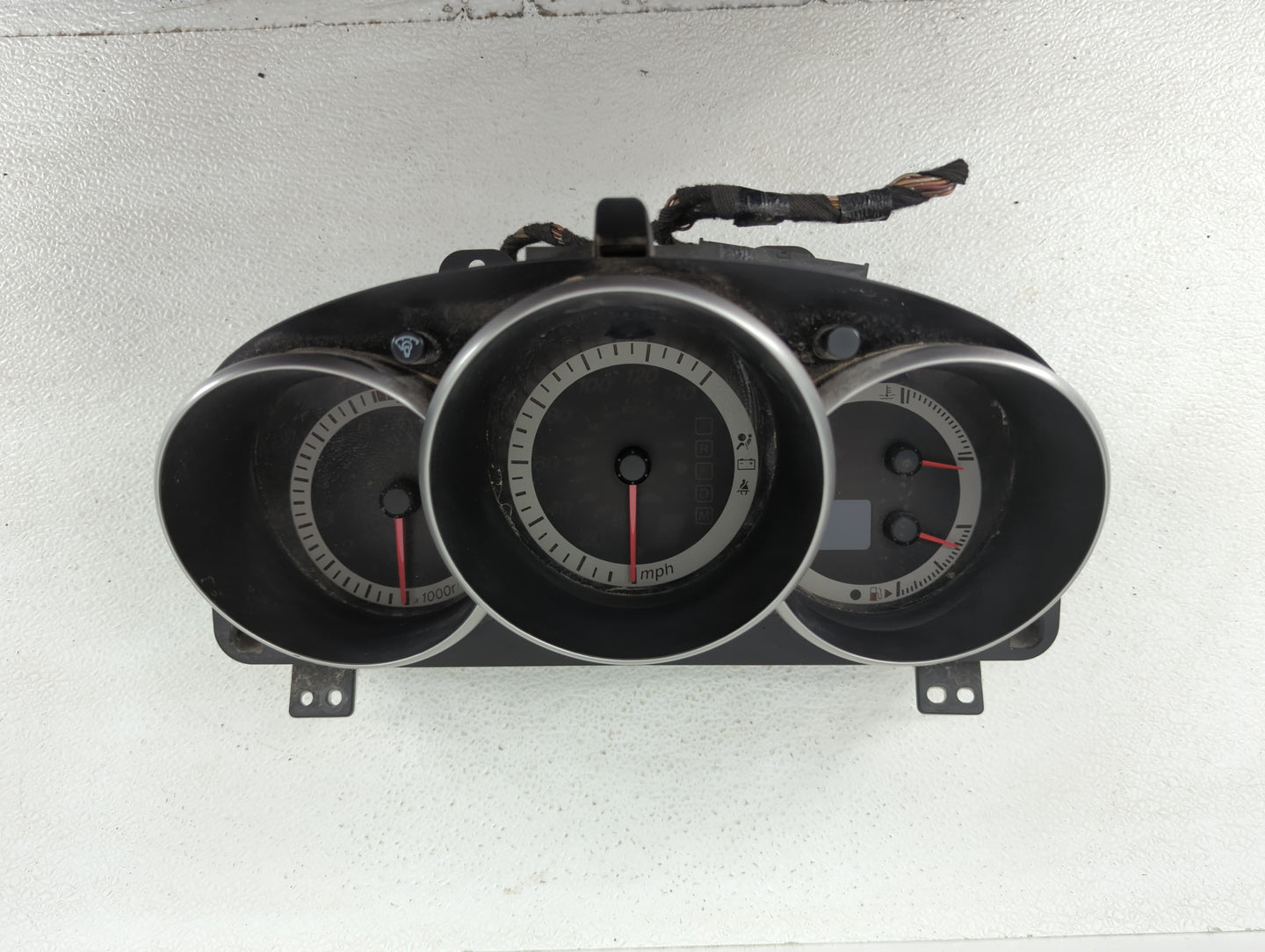 2004-2006 Mazda 3 Instrument Cluster Speedometer Gauges P/N:42 BN8J BP4K55430 K9001, BP4K55430 Fits Fits 2004 2005 2006 OEM 