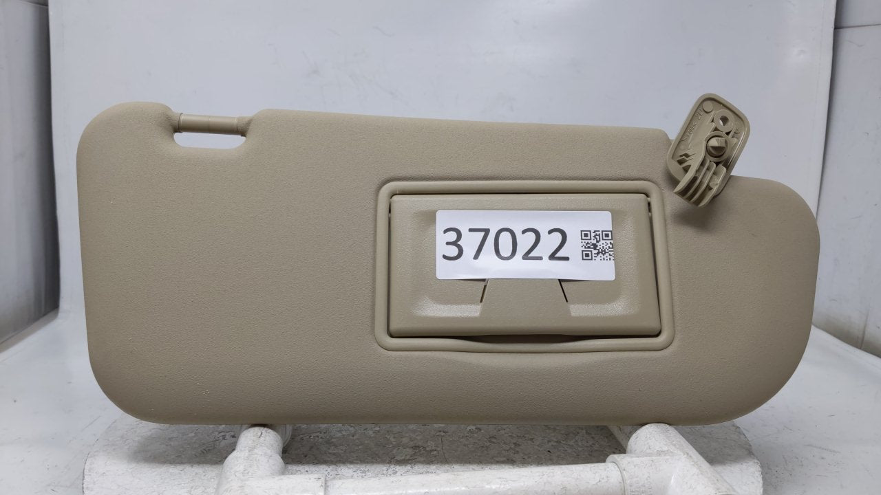 2004 Mazda 3 Sun Visor Shade Replacement Passenger Right Mirror Fits OEM Used Auto Parts - Oemusedautoparts1.com