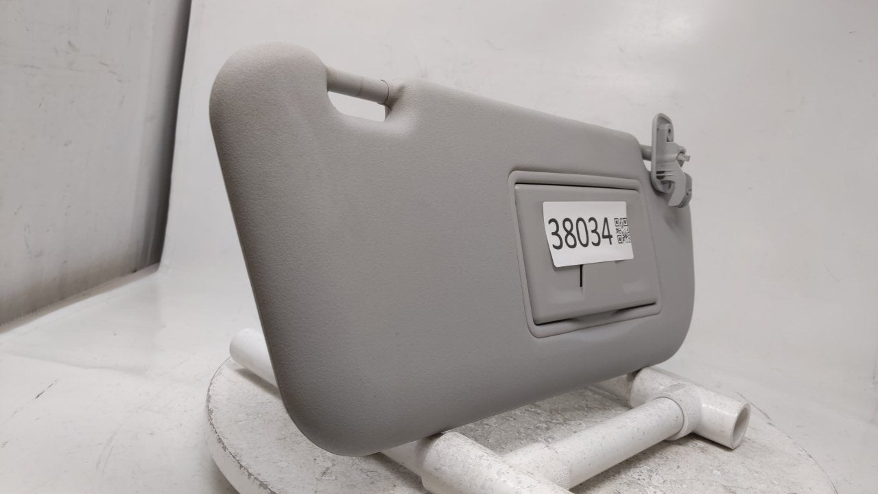2004 Mazda 3 Sun Visor Shade Replacement Passenger Right Mirror Fits OEM Used Auto Parts - Oemusedautoparts1.com